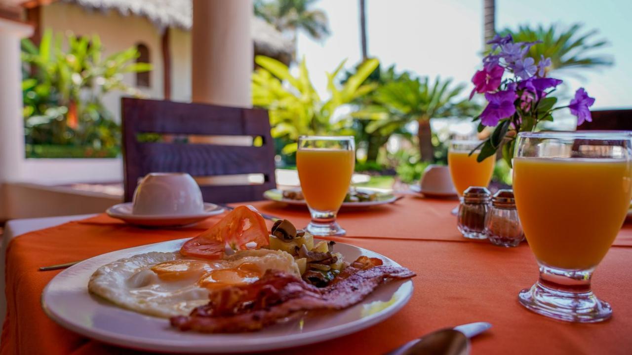 Tropicana Hotel Пуерто-Вальярта Екстер'єр фото